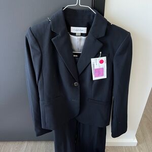 Calvin Klein Elegant Black Suit Jacket